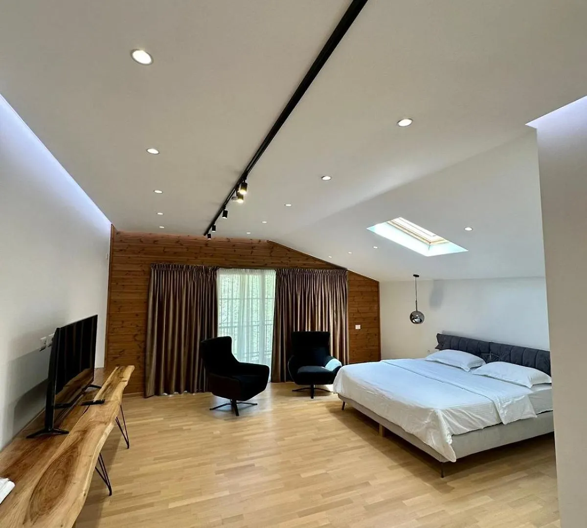 Bianca Hotel & Villa Priska e Madhe
