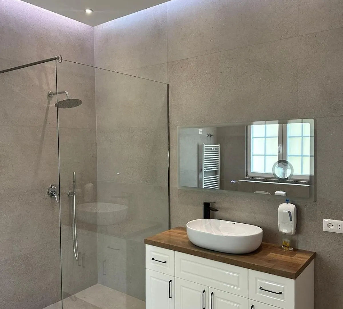 Bianca Hotel & Villa Priska e Madhe